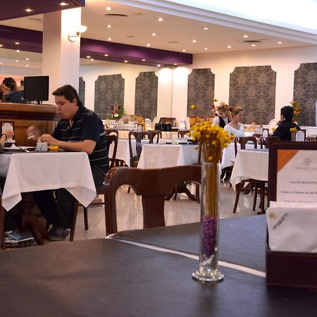 Centuria Hotel Буенос Айрес Екстериор снимка
