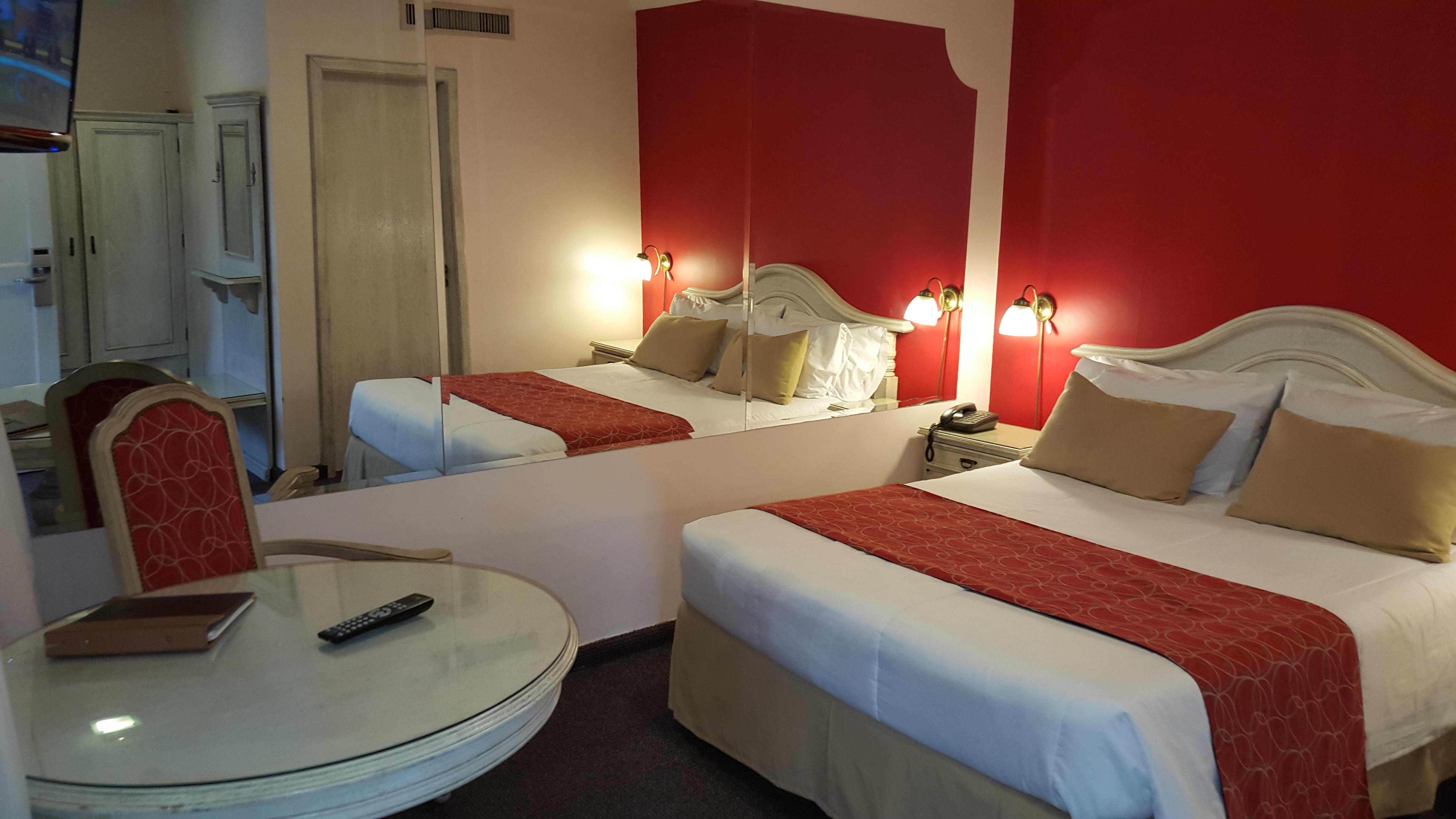 Centuria Hotel Буенос Айрес Екстериор снимка