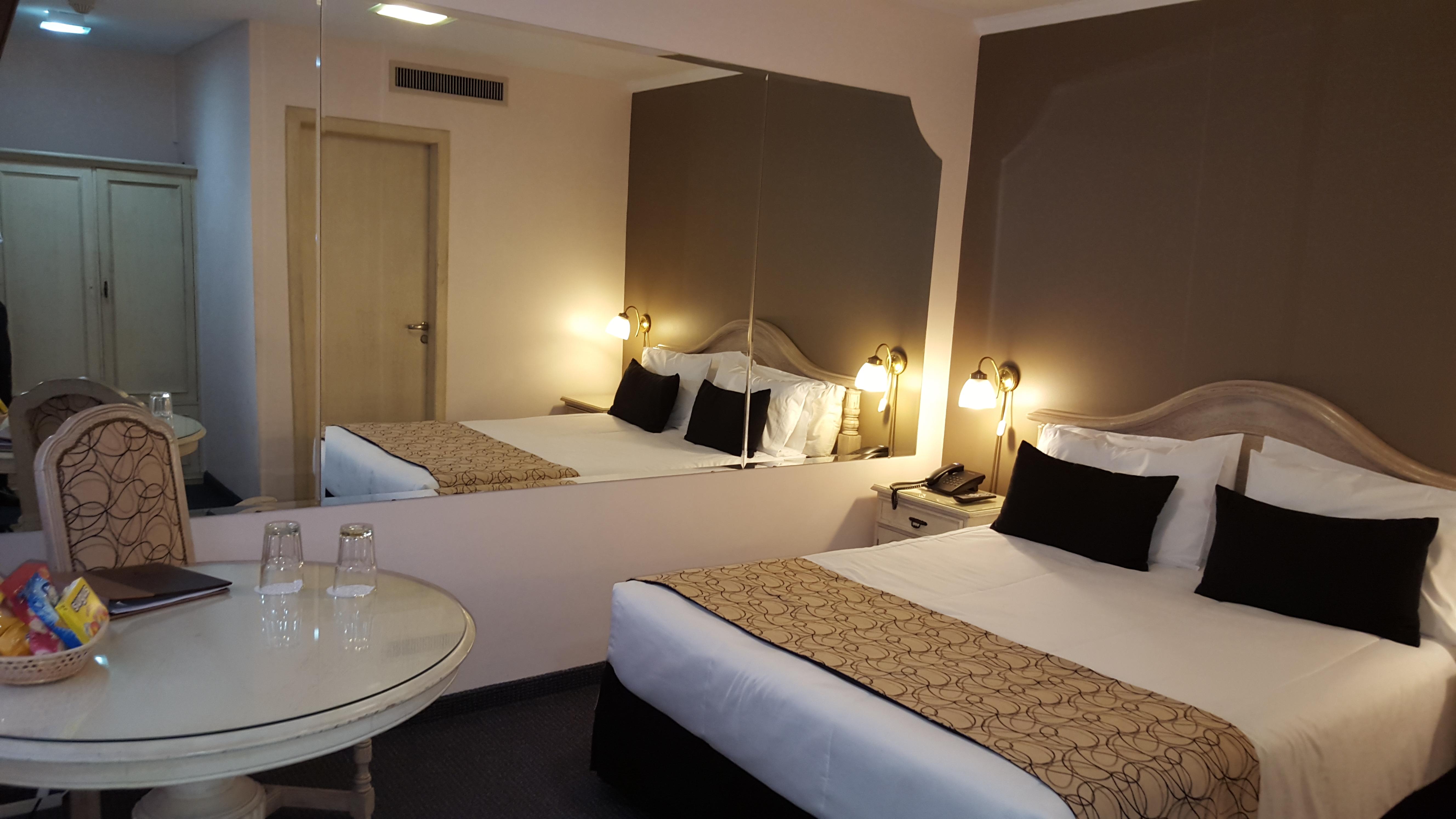 Centuria Hotel Буенос Айрес Екстериор снимка