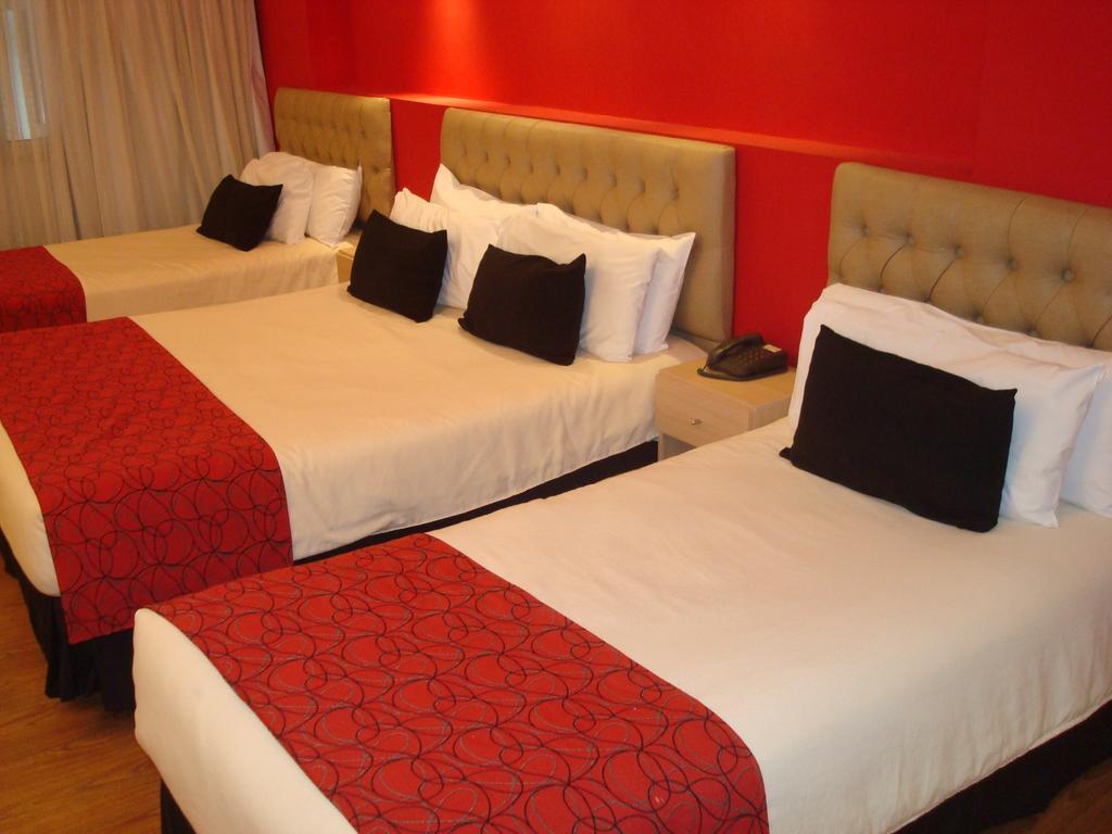Centuria Hotel Буенос Айрес Екстериор снимка