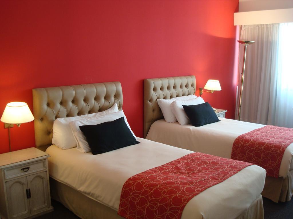 Centuria Hotel Буенос Айрес Екстериор снимка