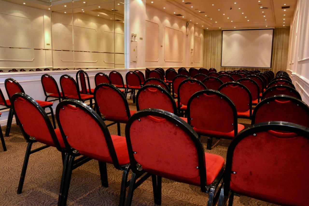 Centuria Hotel Буенос Айрес Екстериор снимка